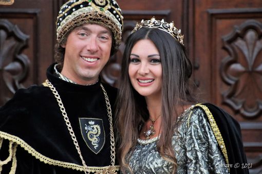 Milena al Palio di Asti con il fidanzato Jonny Milena al Palio di Asti con il fidanzato Jonny