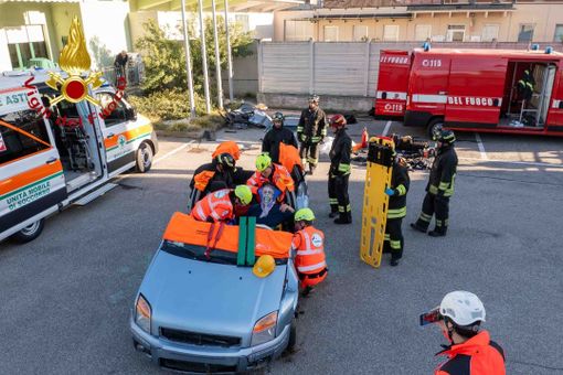Anche i vigili del fuoco di Asti alla Giornata Anpas della Croce Verde Anche i vigili del fuoco di Asti alla Giornata Anpas della Croce Verde