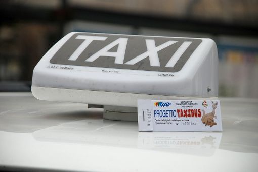 Per due settimane potenziato il servizio Taxibus che collega le frazioni alla città Per due settimane potenziato il servizio Taxibus che collega le frazioni alla città