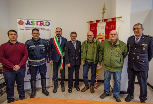 Consegnato all’ASTRO il ricavato della cena di beneficenza della Polizia Municipale Consegnato all’ASTRO il ricavato della cena di beneficenza della Polizia Municipale