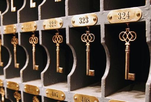 State prenotando vacanze o soggiorni online? Attenzione ai messaggi fraudolenti su richiesta carta di credito State prenotando vacanze o soggiorni online? Attenzione ai messaggi fraudolenti su richiesta carta di credito