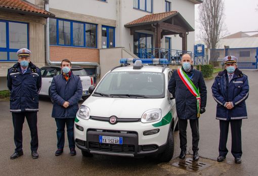 Una nuova Panda 4x4 da oggi a disposizione del comando di polizia municipale di Asti