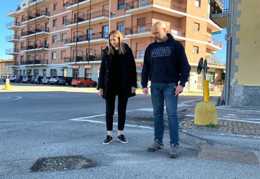 Il sopralluogo del sindaco con il tecnico Il sopralluogo del sindaco con il tecnico