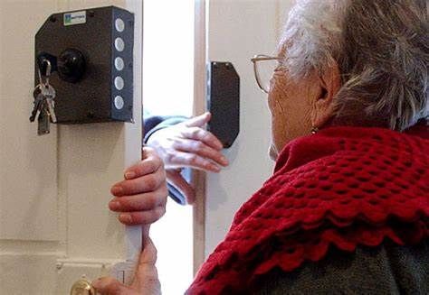 Campagna di prevenzione alle truffe con i carabinieri di Asti in tutta la provincia