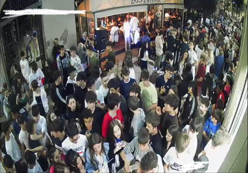 La festa al Barcelona, poco prima della rissa