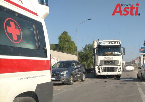 Tamponamento a catena a Villafranca, 4 feriti