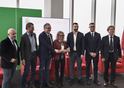 La Regione Piemonte insegna a riscaldarsi con le biomasse legnose senza inquinare
