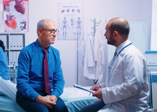 Salute della prostata: prevenzione, diagnosi e trattamenti per l'ipertrofia prostatica benigna Salute della prostata: prevenzione, diagnosi e trattamenti per l'ipertrofia prostatica benigna