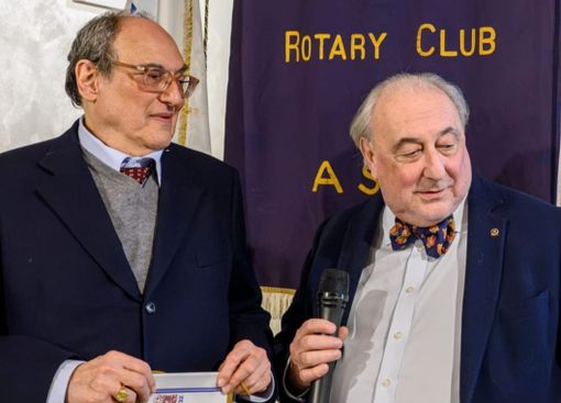 Il professor Licci al Rotary: "Il diritto come lente per leggere la realtà, dalle aule di giustizia ai miti greci"