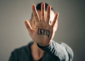 Oggi Giornata Internazionale contro l'omofobia. Ancora troppe le discriminazioni