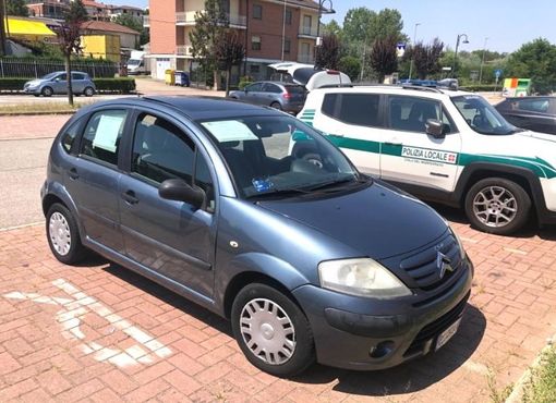 L'auto sottoposta a fermo amministrativo L'auto sottoposta a fermo amministrativo