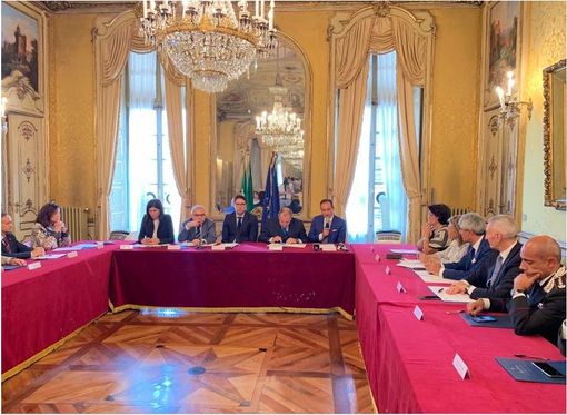 Il momento della firma