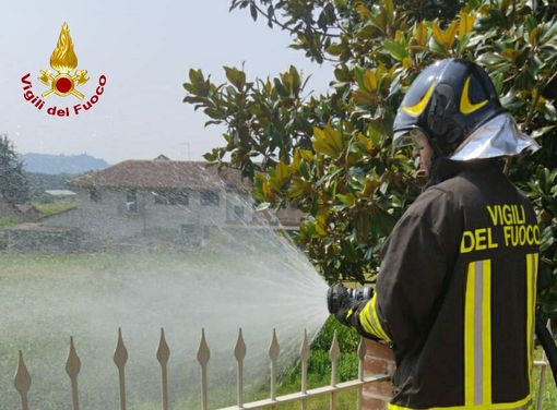 Variglie: esplode una valvola di un bombolone GPL durante lavori. Ferito un tecnico Variglie: esplode una valvola di un bombolone GPL durante lavori. Ferito un tecnico