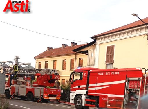 Incendio appartamento in corso Alessandria al bivio per Castiglione