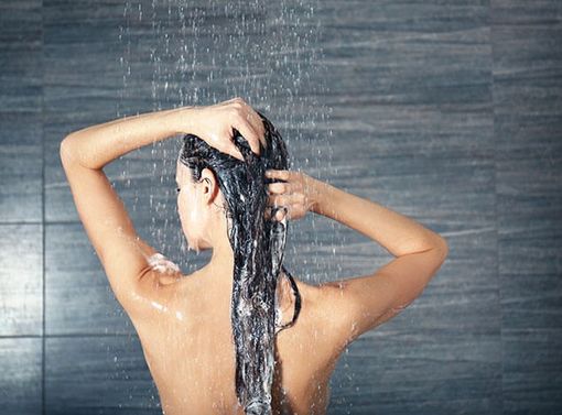 Unes, i supermercati ritirano lo shampoo colorante 'Theoria' Unes, i supermercati ritirano lo shampoo colorante 'Theoria'