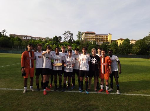 Gli atleti della Sca Asti, squadra vincitrice della prima edizione della Moncalvo Summer Camp Gli atleti della Sca Asti, squadra vincitrice della prima edizione della Moncalvo Summer Camp