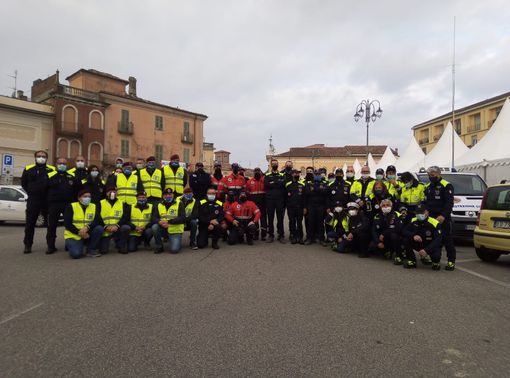 Aperta questa mattina la Fiera di Moncalvo, tra tartufi e mascherine anche il "respira tartufo" Aperta questa mattina la Fiera di Moncalvo, tra tartufi e mascherine anche il "respira tartufo"