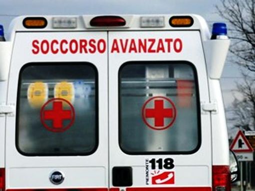 Incidente mortale questa mattina nel Canavese. La vittima è un tecnico astigiano di 53 anni Incidente mortale questa mattina nel Canavese. La vittima è un tecnico astigiano di 53 anni