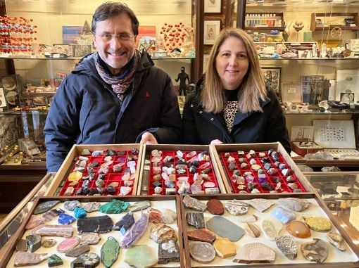 Dalle pietre preziose ai minerali e vulcani: Villafranca ospita le conferenze del Magmax