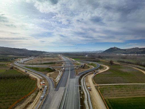 Dal primo settembre scatta il free flow sulla tratta autostradale Asti - Alba est: ecco quanto costerà il pedaggio Dal primo settembre scatta il free flow sulla tratta autostradale Asti - Alba est: ecco quanto costerà il pedaggio