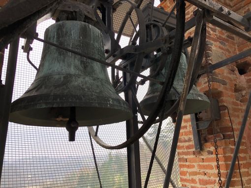 Domani a Ferrere il concerto con le sei campane della torre, proposto dall'associazione "CampaneTO"