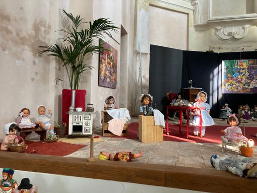 A Castagnole Lanze in mostra le bambole di rosanna