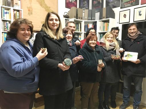 Il gruppo dei villafranchesi al Magmax con Tomalino
