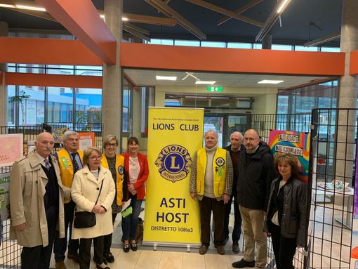 Inaugurata al Massaia la mostra "Noi per voi" , per combattere dipendenze da droghe e abuso dei social Inaugurata al Massaia la mostra "Noi per voi" , per combattere dipendenze da droghe e abuso dei social