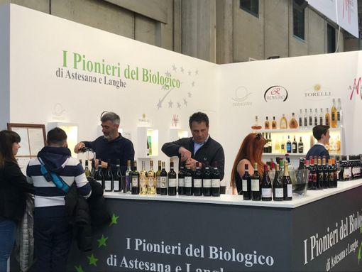 I vini astigiani, schietti e sinceri, conquistano il Vinitaly I vini astigiani, schietti e sinceri, conquistano il Vinitaly