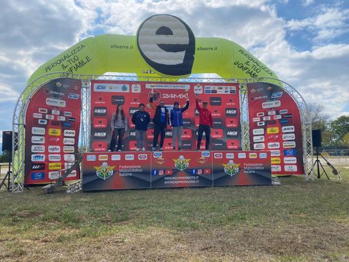 Luca Politanò sul secondo gradino del podio Luca Politanò sul secondo gradino del podio