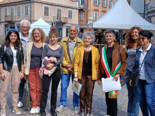Canelli: l'arte si racconta tra le vetrine del centro cittadino Canelli: l'arte si racconta tra le vetrine del centro cittadino