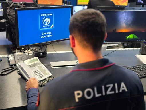 YouPol: l’app innovativa che avvicina i cittadini alla Polizia di Stato anche ad Asti YouPol: l’app innovativa che avvicina i cittadini alla Polizia di Stato anche ad Asti