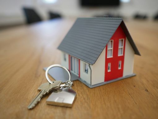 Vendere o acquistare casa: perché rivolgersi a un’agenzia immobiliare?