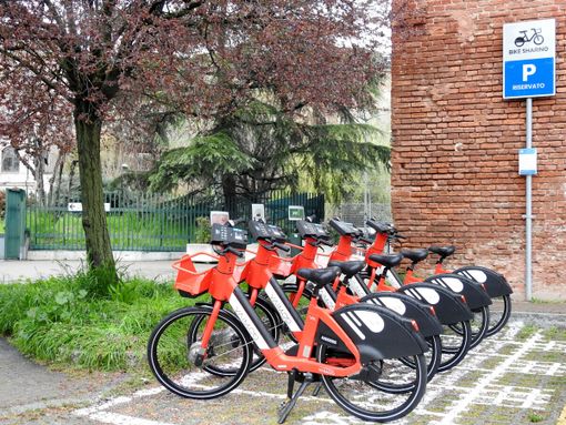 Addio al bike sharing ad Asti: il servizio Vaimoo termina il 28 febbraio