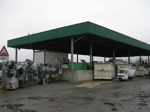 L'ecocentro di via Ceca