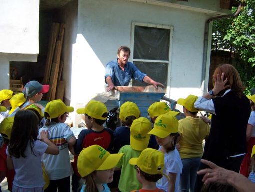 A scuola nelle fattorie didattiche. La proposta di Coldiretti tocca anche l'Astigiano