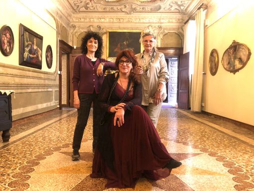 Gabriella Piccatto, al centro, con Laura Nosenzo e Enza Prunotto
