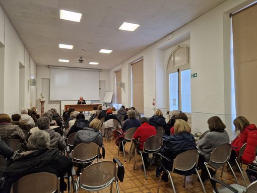 Anche la delegazione astigiana al convegno del Centro Italiano Femminile “CIF” del Piemonte Anche la delegazione astigiana al convegno del Centro Italiano Femminile “CIF” del Piemonte
