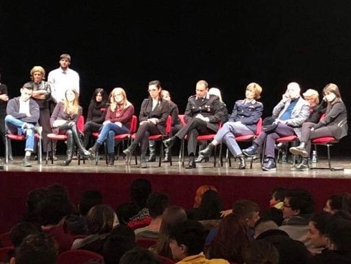 Lo spettacolo &quot;Il nostro nome...donne&quot; riempie il Teatro Alfieri