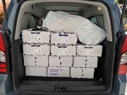 Al Cardinal Massaia oggi in arrivo 5 smartphone per permettere ai ricoverati di fare videochiamate ai parenti Al Cardinal Massaia oggi in arrivo 5 smartphone per permettere ai ricoverati di fare videochiamate ai parenti