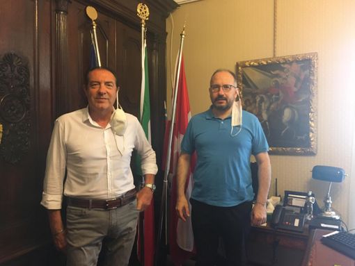 Si va verso la temporanea perimetrazione dell’area antistante l’Agenzia delle Entrate Si va verso la temporanea perimetrazione dell’area antistante l’Agenzia delle Entrate