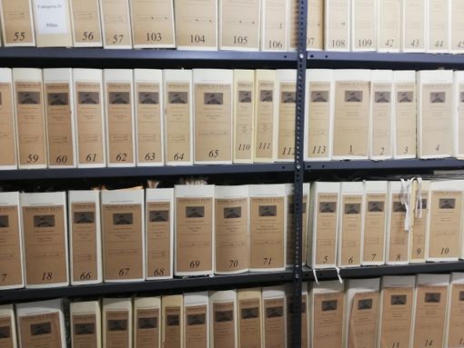 Parte dei faldoni che verranno digitalizzati