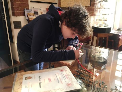 Il Magmax di Asti premia il visitatore numero 1000: è un bambino di 10 anni della scuola Ferraris Il Magmax di Asti premia il visitatore numero 1000: è un bambino di 10 anni della scuola Ferraris