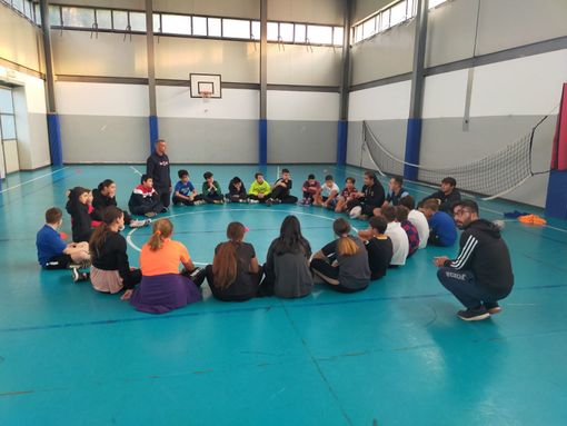 Quattrocento bambini astigiani a scuola di rugby con il progetto &quot;Prime mete&quot;