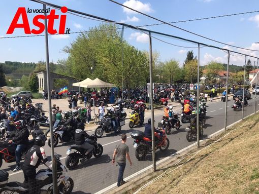 Una ricca galleria fotografica del motoraduno monalese