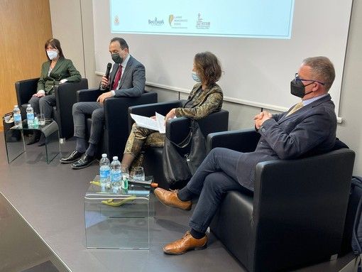 Langhe, Monferrato e Roero: segnali incoraggianti sul turismo estivo 2020, nonostante la pandemia Langhe, Monferrato e Roero: segnali incoraggianti sul turismo estivo 2020, nonostante la pandemia