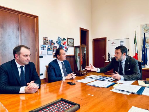 Il sindaco Lo Russo, il presidente Cirio e il ministro Salvini Il sindaco Lo Russo, il presidente Cirio e il ministro Salvini