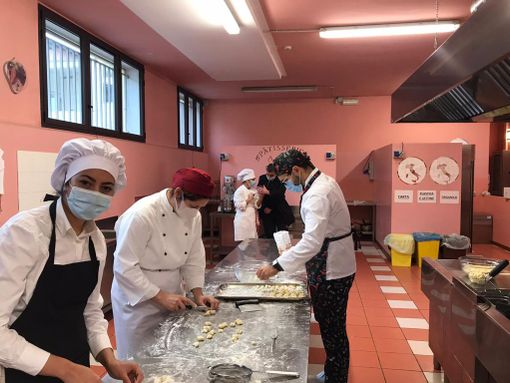 Un laboratorio di cucina