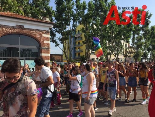 Un affollato momento dell'Asti Pride 2019 Un affollato momento dell'Asti Pride 2019