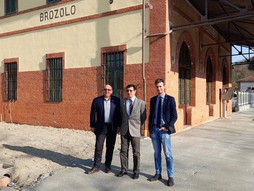 Riattivazione linea ferroviaria Chivasso-Asti, Gavazza : "La lettera dei sindaci esprime la necessità di mettere al centro il territorio" Riattivazione linea ferroviaria Chivasso-Asti, Gavazza : "La lettera dei sindaci esprime la necessità di mettere al centro il territorio"